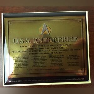 NIP/NWT Star Trek The Next Generation Loot Crate Exclusive Plaque Decal